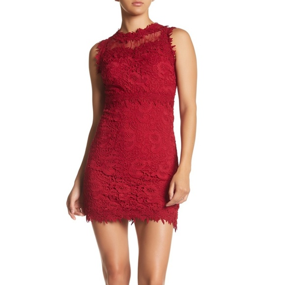 ✨NEW✨ Red Lace Dress - Picture 1 of 6